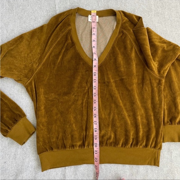 Velour Sweater Pullover Size M - Picture 3 of 7